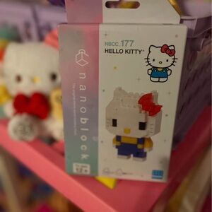 Hello Kitty Nanoblock Set